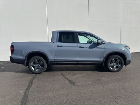 Certified 2023 Honda Ridgeline RTL image 3