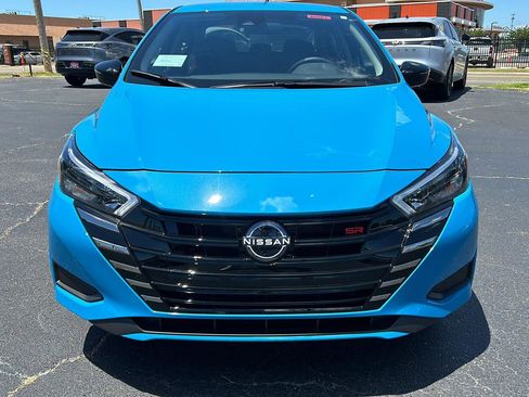 New 2025 Nissan Versa SR w/ Trunk Package image 9