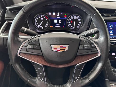 Used 2021 Cadillac XT5 Premium Luxury AWD/4WD image 13