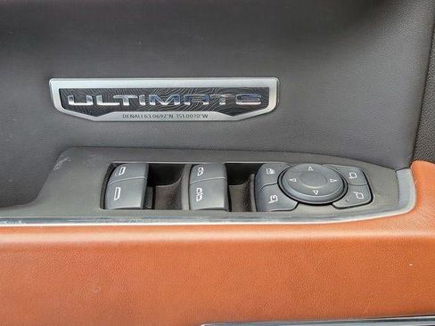 Used 2024 GMC Sierra 1500 Denali Ultimate AWD/4WD image 21