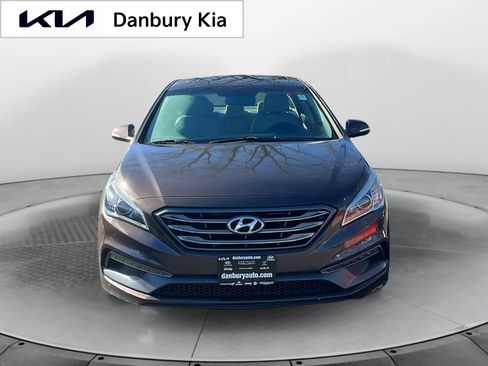 Used 2016 Hyundai Sonata Sport w/ Option Group 03 image 2