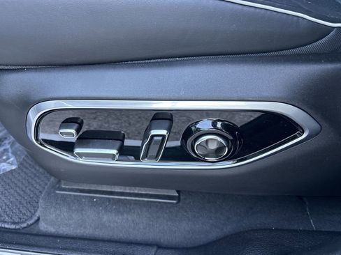 Used 2025 Jeep Grand Cherokee Summit image 20