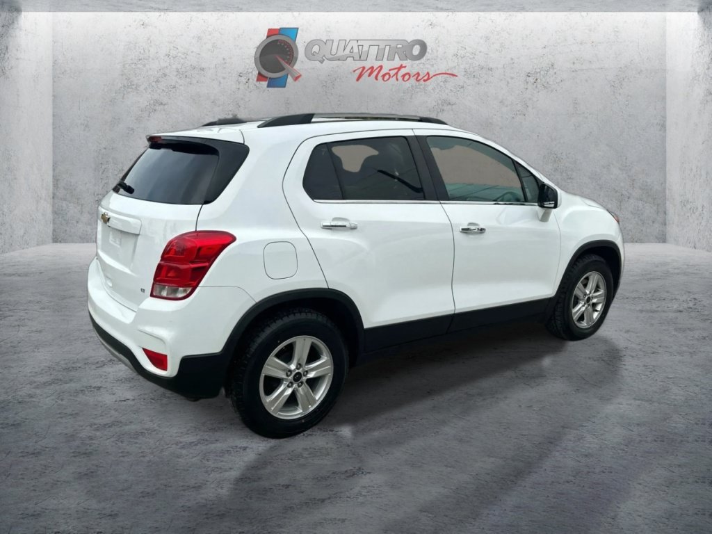 Used 2020 Chevrolet Trax LT w/ LT Convenience Package FWD image 6