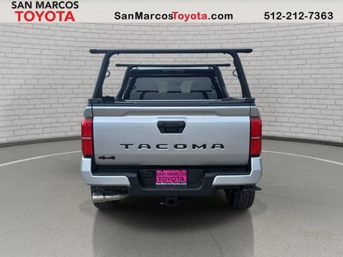 Used 2025 Toyota Tacoma SR5 AWD/4WD image 8