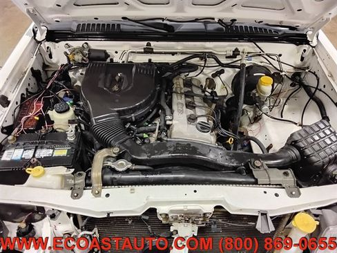 Used 1999 Nissan Frontier XE image 9