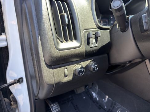 Used 2018 Chevrolet Colorado ZR2 AWD/4WD image 24