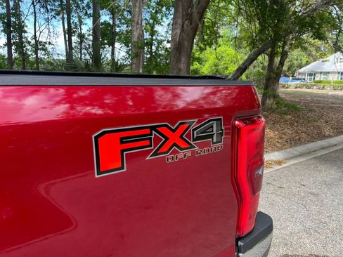 Used 2017 Ford F250 Lariat w/ Lariat Ultimate Package image 10