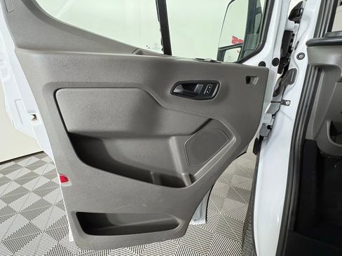 Used 2024 Ford Transit 350 XLT RWD image 15
