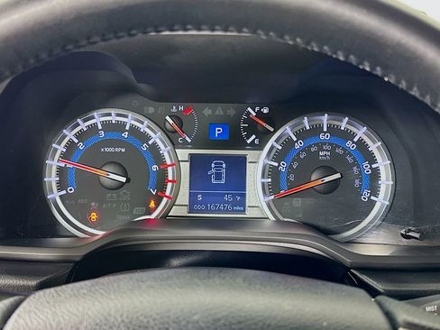 Used 2015 Toyota 4Runner SR5 image 12