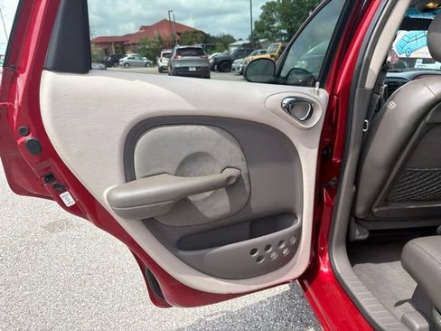 Used 2001 Chrysler PT Cruiser FWD image 20