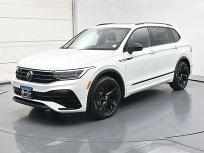 Used 2024 Volkswagen Tiguan SE R-Line