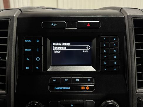 Used 2020 Ford F250 XL w/ Power Equipment Group image 42