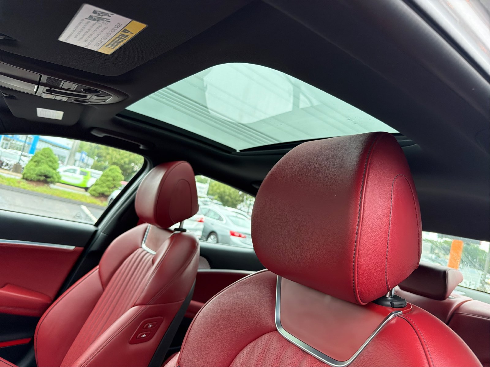 Used 2023 Genesis G70 3.3T w/ Sport Advanced Package AWD/4WD image 12