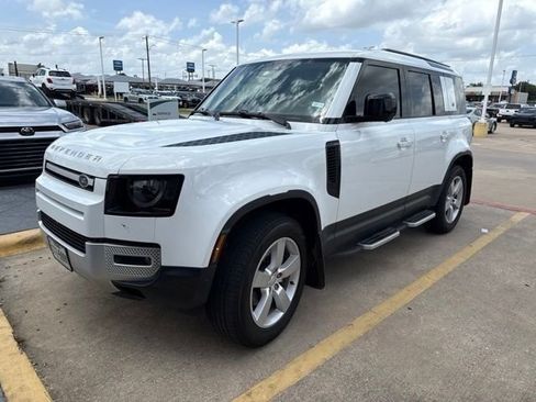 Used 2024 Land Rover Defender 110 S AWD/4WD image 2