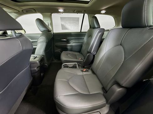 New 2026 Toyota Grand Highlander AWD image 24