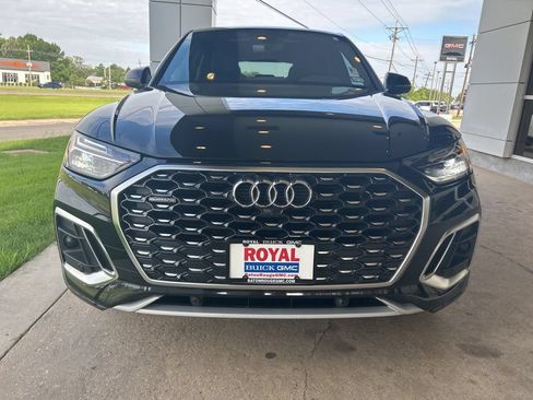 Used 2023 Audi Q5 2.0T Premium Plus w/ Premium Plus Package AWD/4WD image 3