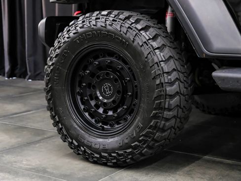 Used 2021 Jeep Wrangler Sport AWD/4WD image 55