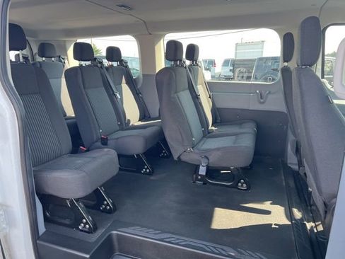 Used 2015 Ford Transit 150 XL image 21