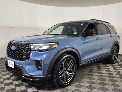 New 2026 Ford Explorer ST w/ Sun And Sound Package image 3