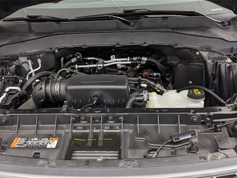 Certified 2022 Ford Explorer XLT w/ Equipment Group 202A image 44