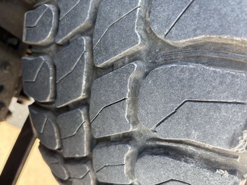 Used 2002 Ford Excursion Limited image 9