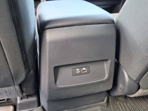 Used 2025 Nissan Frontier PRO-4X w/ Interior Protection Package AWD/4WD image 18