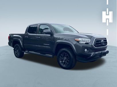 Used 2022 Toyota Tacoma SR5 w/ Technology Package