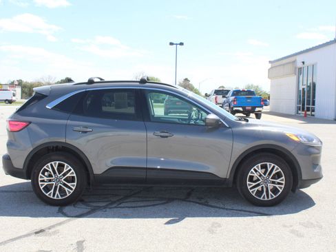 Used 2022 Ford Escape SEL AWD/4WD image 4
