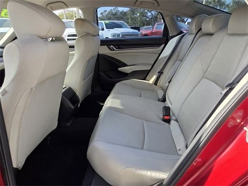 Used 2018 Honda Accord LX image 12