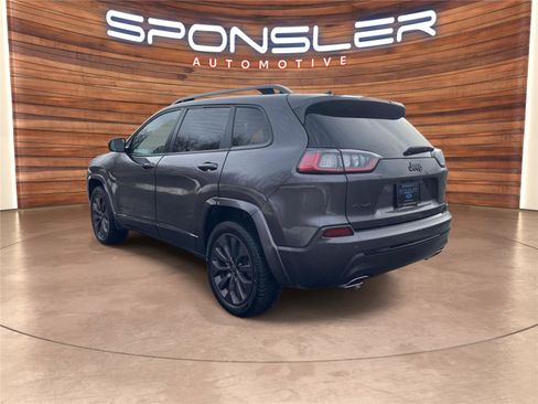 Used 2019 Jeep Cherokee High Altitude image 3