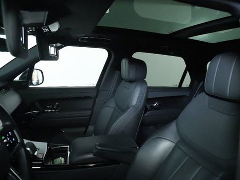 Certified 2024 Land Rover Range Rover Sport SE image 18