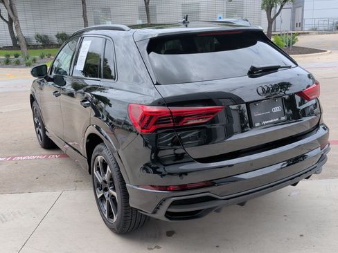Certified 2025 Audi Q3 2.0T Premium Plus w/ Premium Plus Package AWD/4WD image 8
