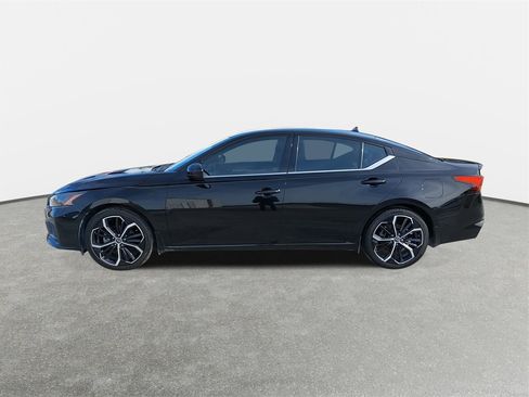 Used 2023 Nissan Altima 2.5 SR image 8