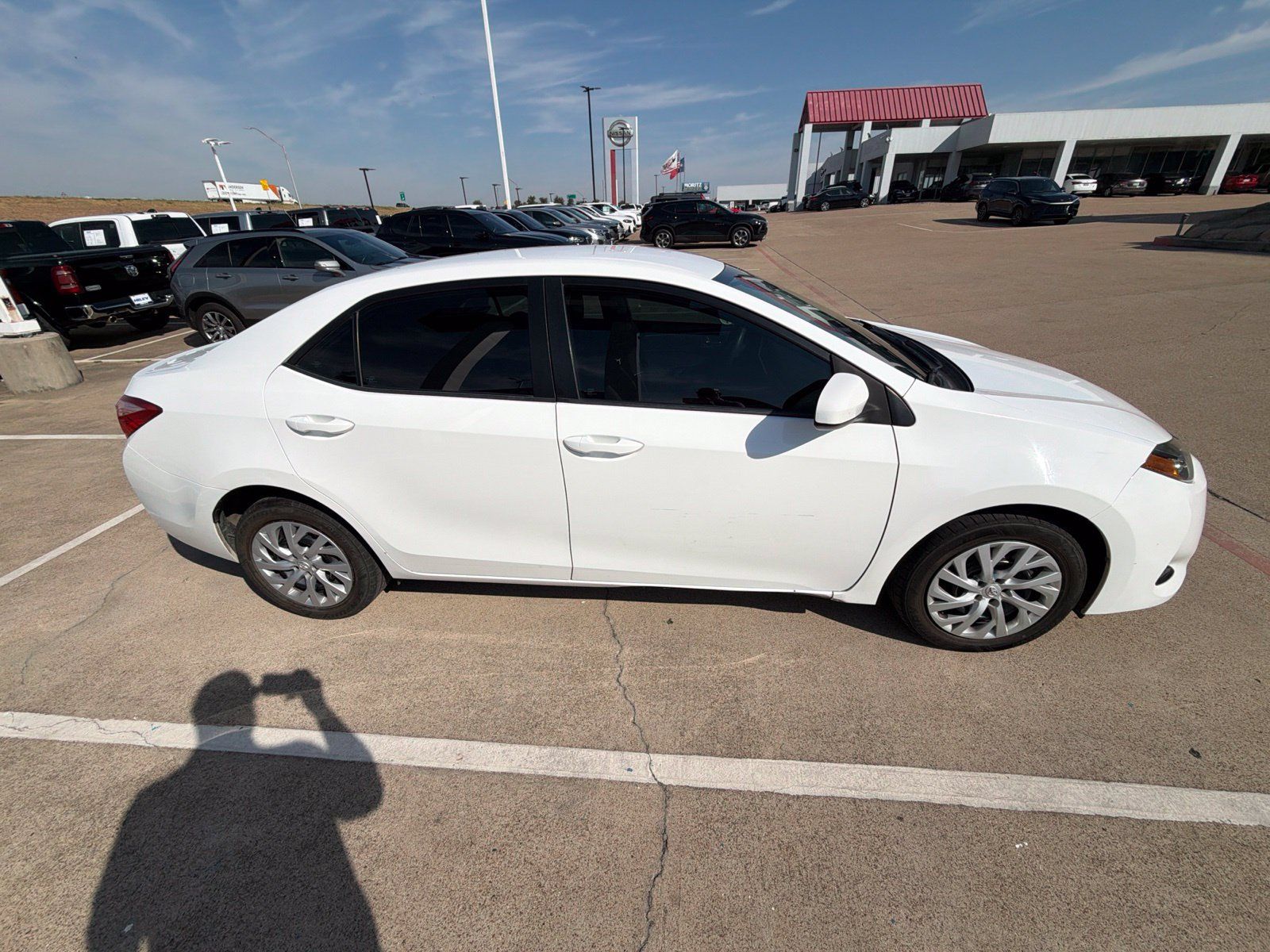 Used 2019 Toyota Corolla LE FWD image 20