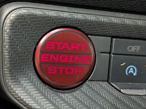 Used 2025 Ford Mustang Coupe RWD image 20