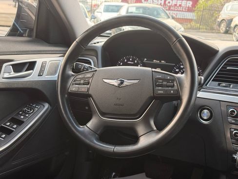 Used 2018 Genesis G80 3.8 w/ Option Group 02 image 38