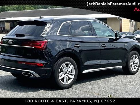 Certified 2023 Audi Q5 2.0T Premium w/ Convenience Package AWD/4WD image 2