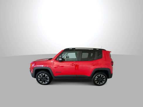 Used 2023 Jeep Renegade Trailhawk AWD/4WD image 5