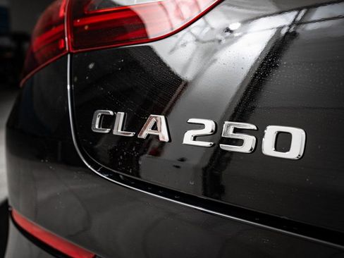 Certified 2025 Mercedes-Benz CLA 250 4MATIC image 18