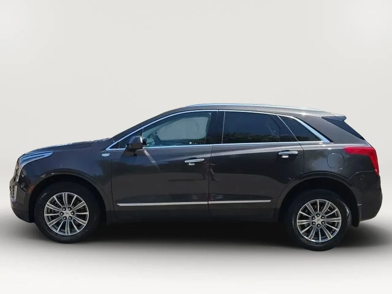 Used 2017 Cadillac XT5 Luxury FWD image 5