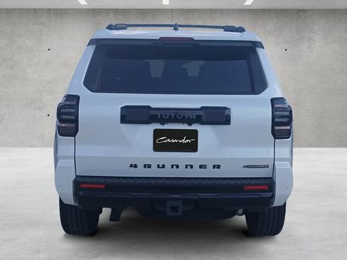 Used 2026 Toyota 4Runner Platinum AWD/4WD image 16
