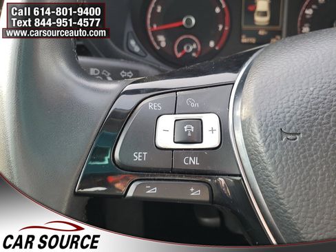 Used 2022 Volkswagen Passat 2.0T SE image 11