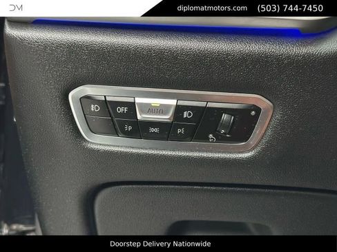 Used 2021 BMW X7 M50i AWD/4WD image 38