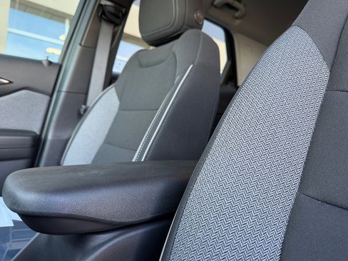 Used 2025 Chevrolet TrailBlazer LT w/ Convenience Package image 15