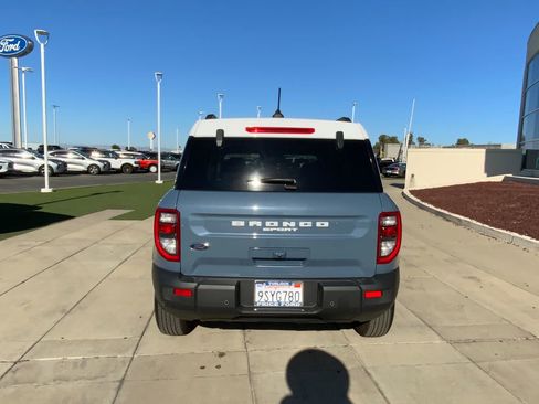 Used 2025 Ford Bronco Sport Heritage w/ Convenience Package image 7