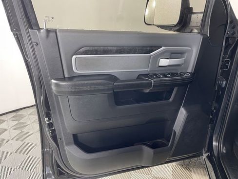 Used 2020 RAM 2500 Big Horn w/ Towing Technology Group image 15