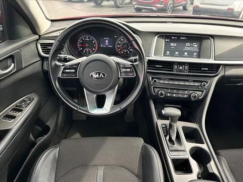 Used 2020 Kia Optima S image 14