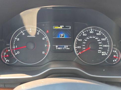 Used 2013 Subaru Outback 3.6R Limited AWD/4WD image 11