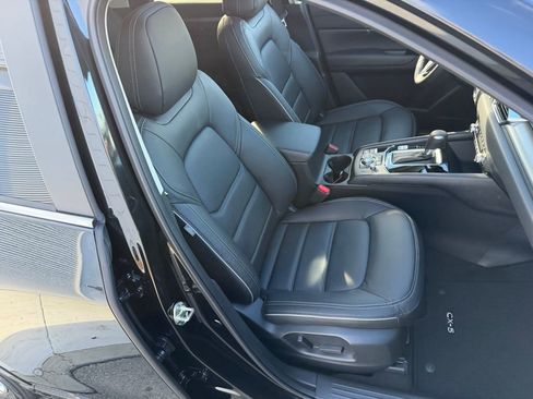 New 2025 MAZDA CX-5 AWD 2.5 S w/ Preferred Package image 19