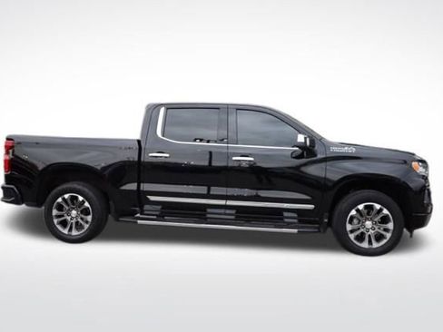 Used 2023 Chevrolet Silverado 1500 High Country w/ Max Trailering Package image 11